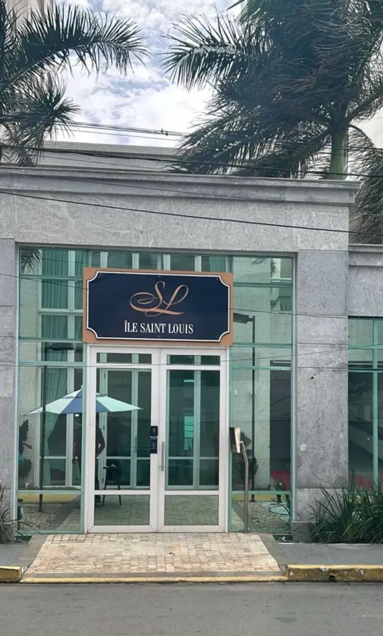 CONDOMÍNIO ÎLE SAINT LOUIS 229M2