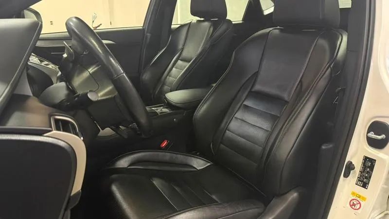 Lexus NX-300 H F-sport 2.5 16V Aut., foto 11 de 19