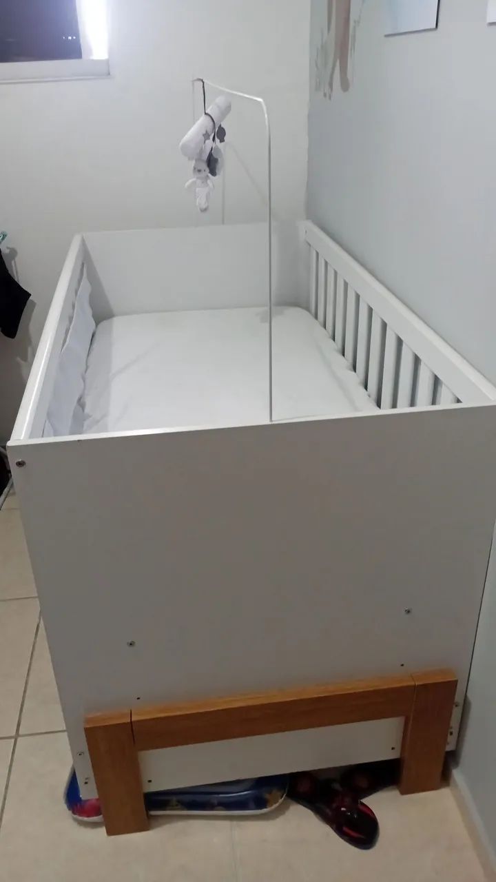 Berço com pequena avaria  - Foto 2