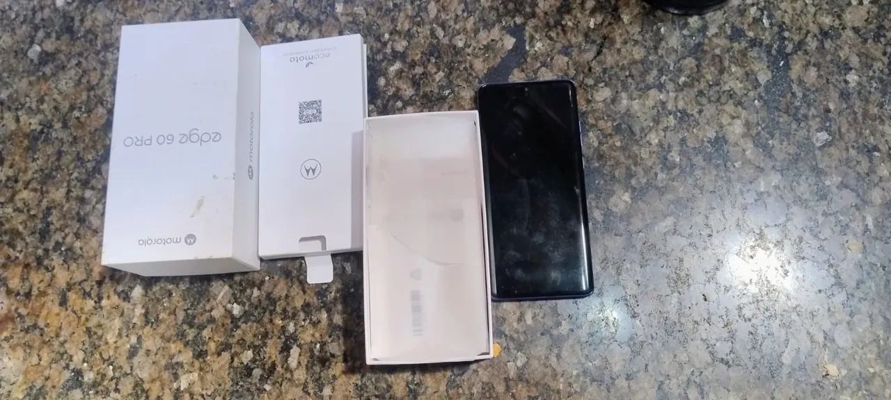 Motorola Edge 60 pro - Foto 2