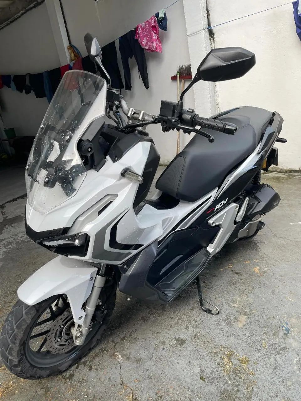 ADV 150