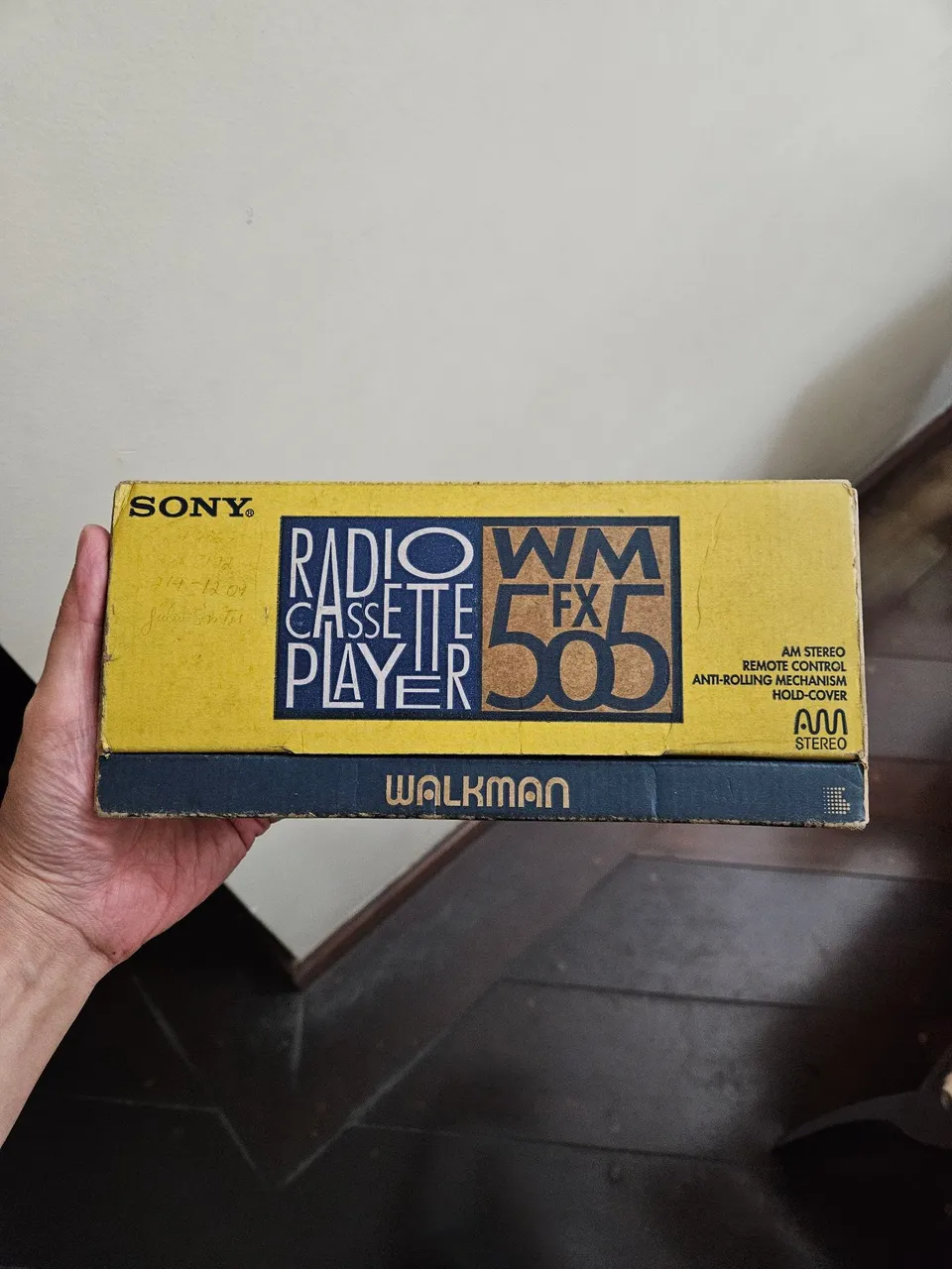antigo walkman sony do ano 1981 - Antiguidades - Jardim Sapopemba