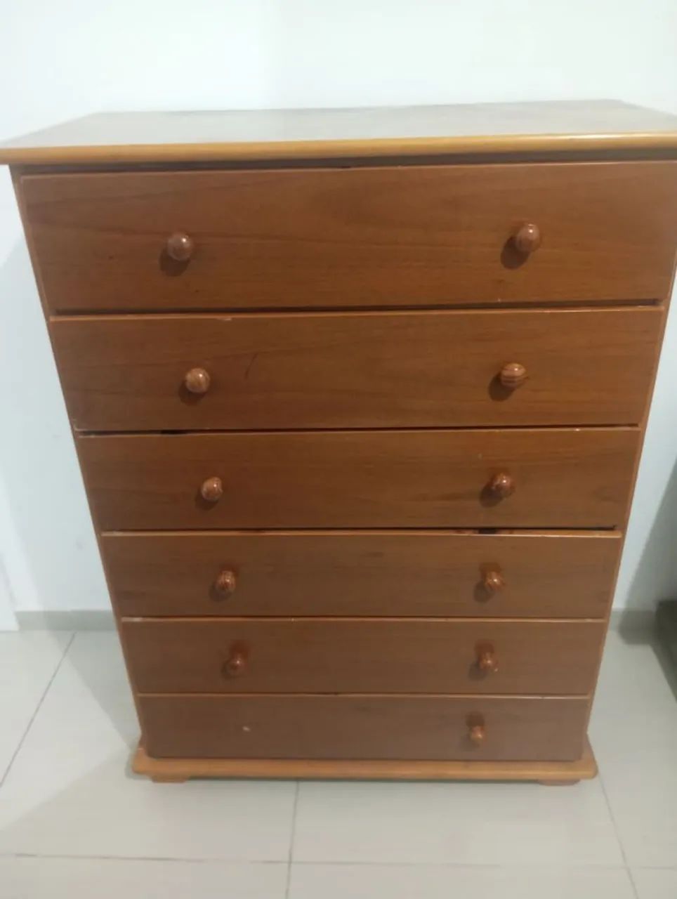 Cômoda madeira maciça 