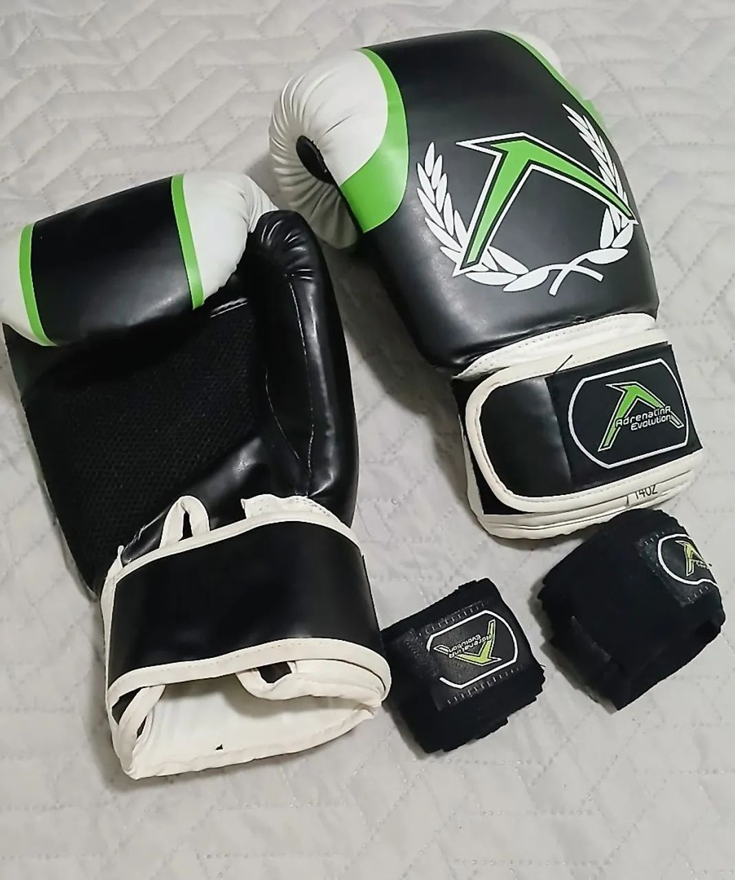 Luva de boxe - Muay thai - Foto 2