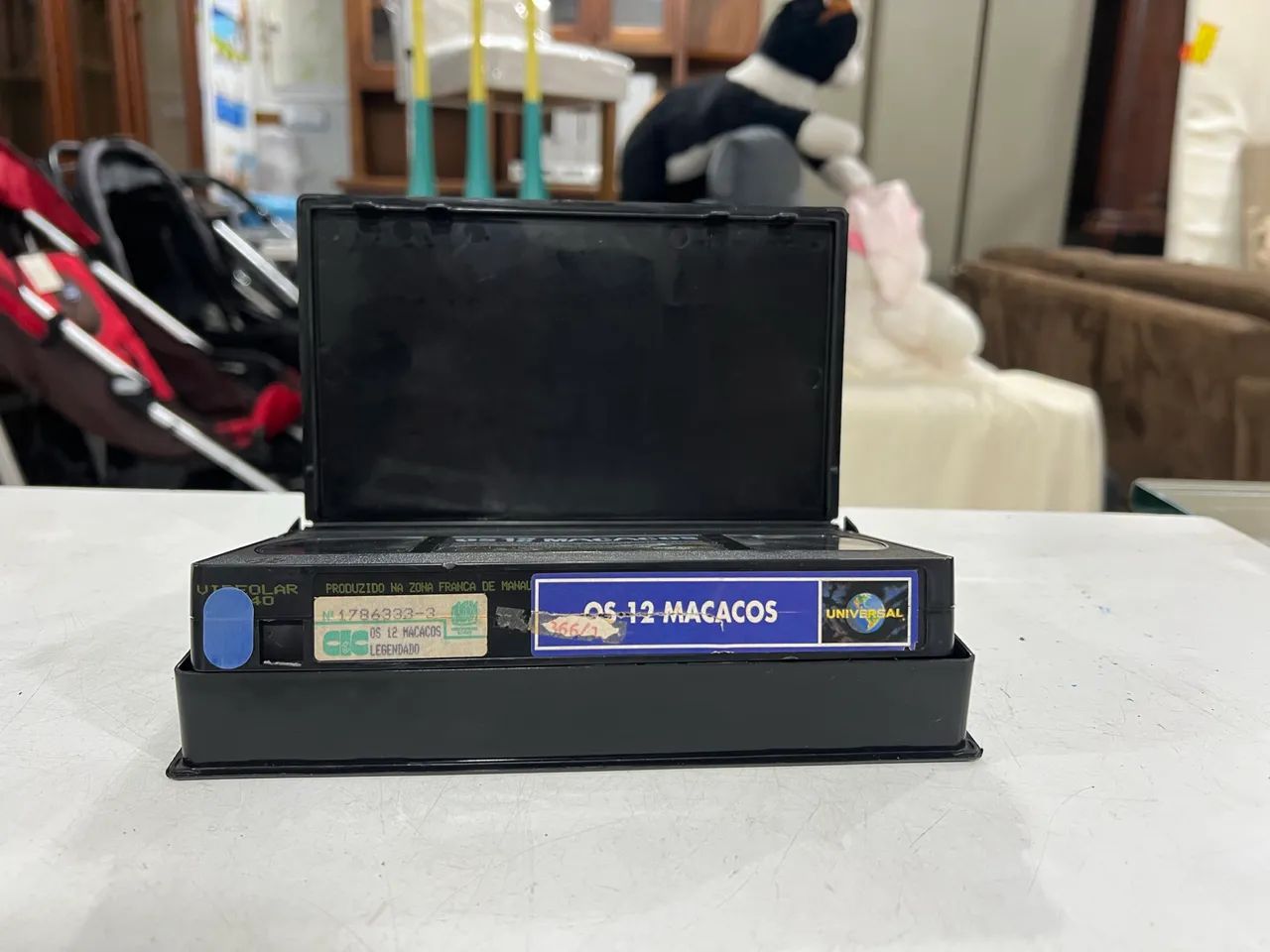 Fita VHS Os 12 Macacos - Foto 4