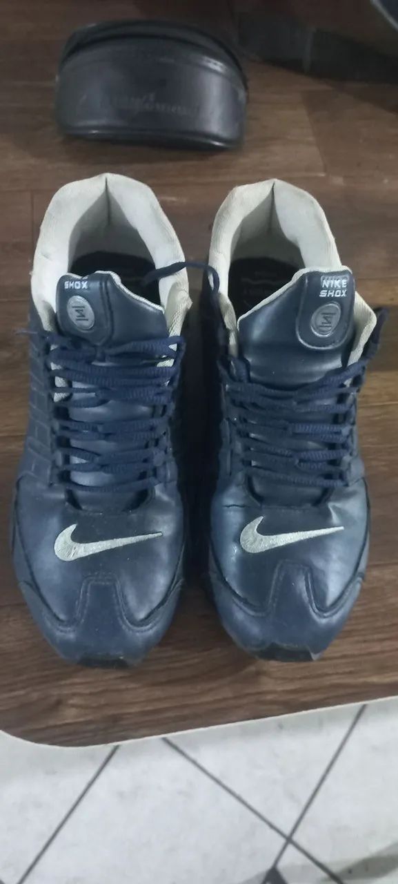 Vendo nike shox n42 réplica 