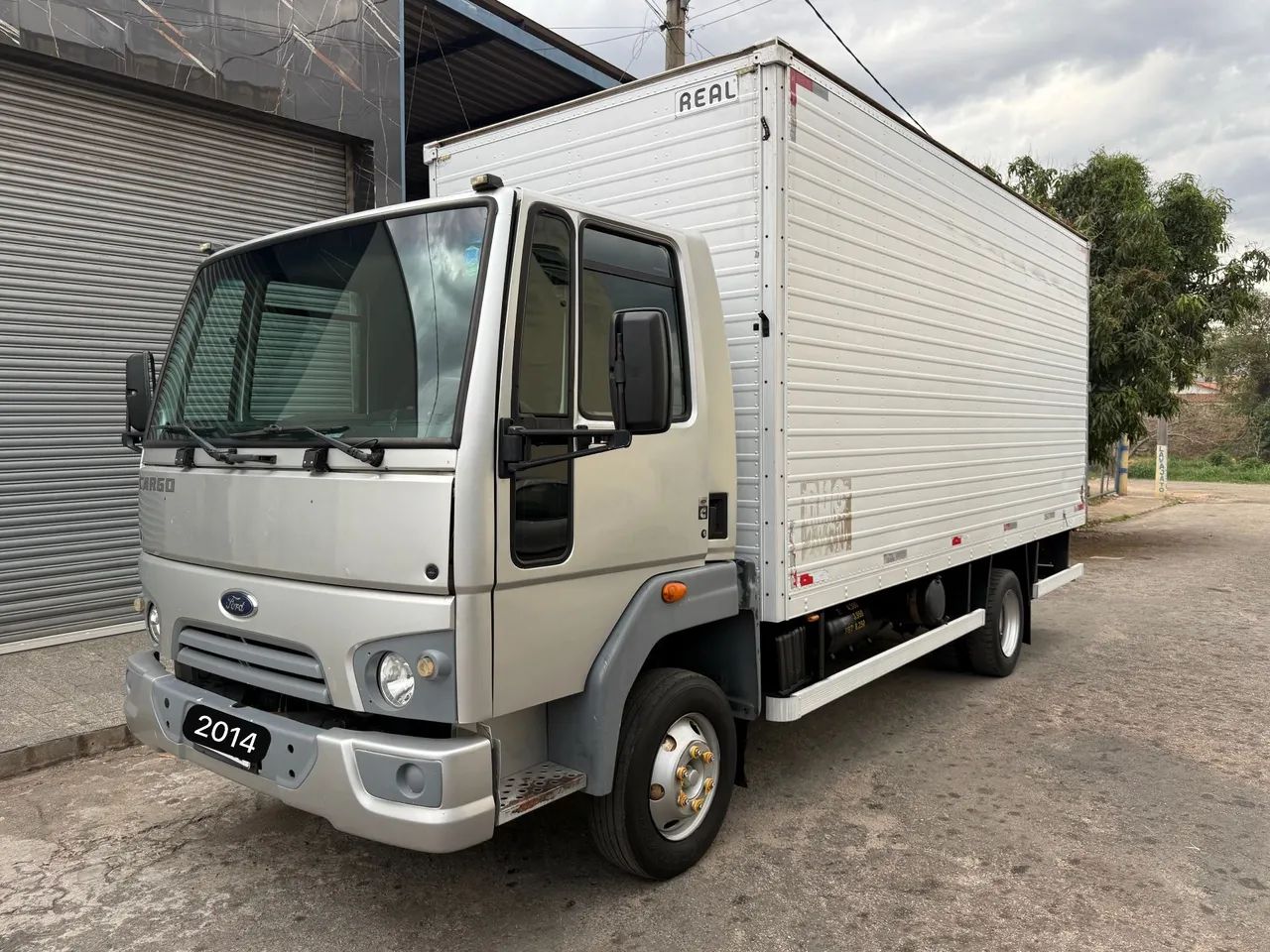 FORD - CARGO 816 S - 2014 - Foto 2