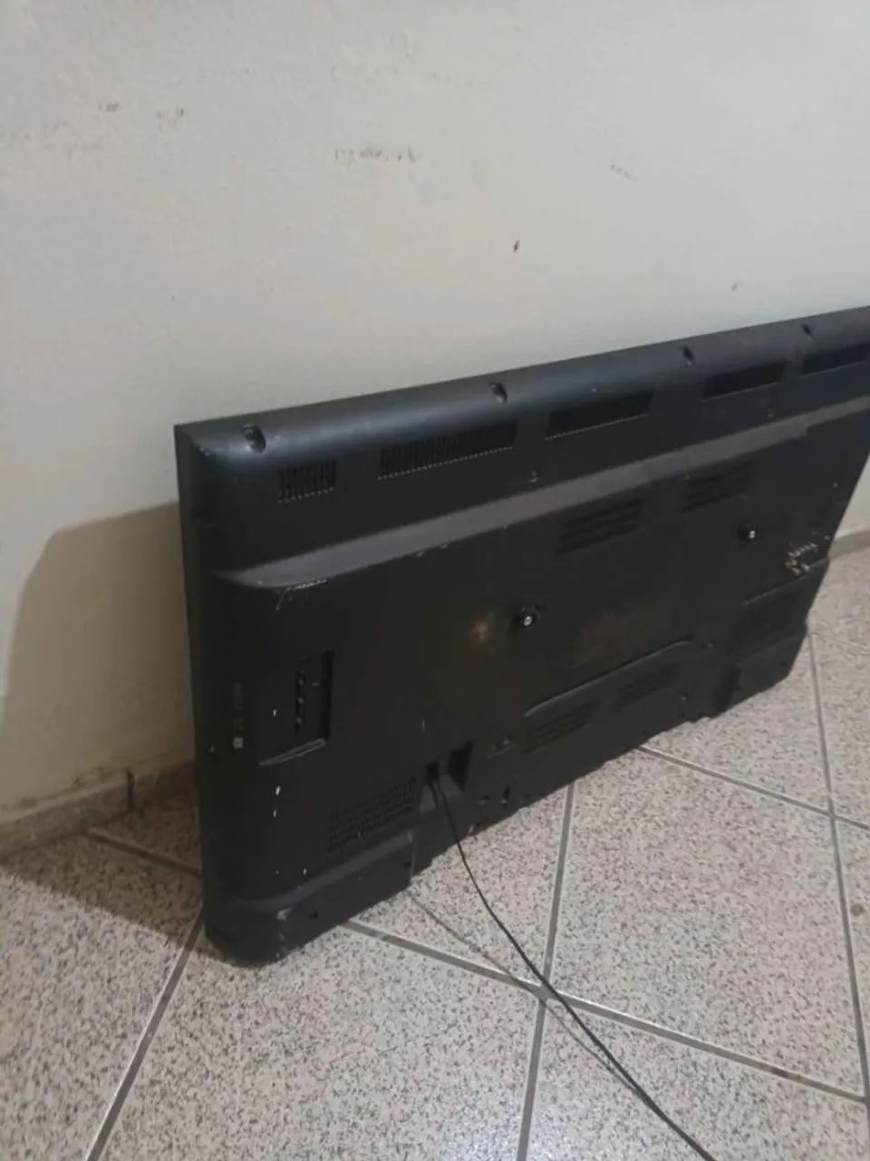 TV com defeito na tela