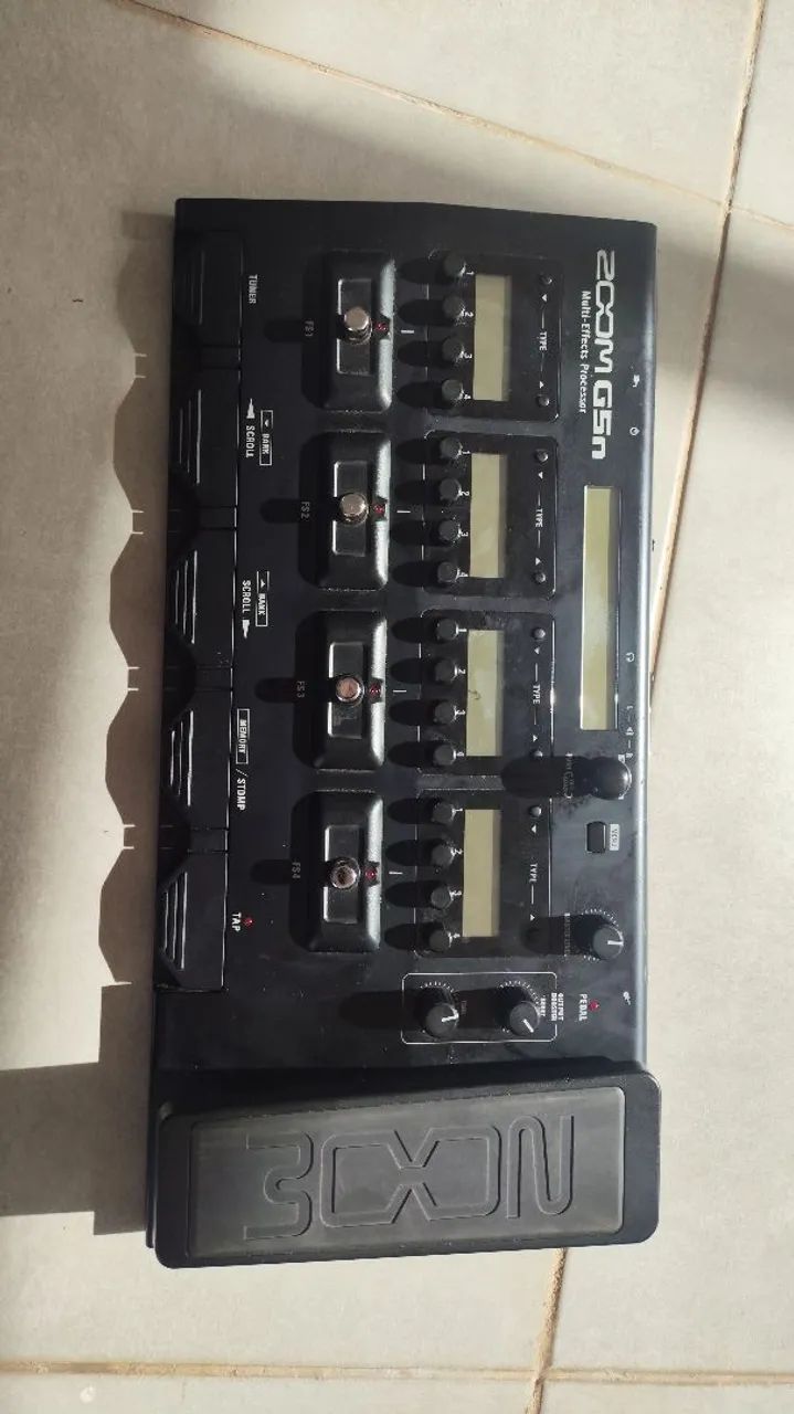 Pedaleira Zoom G5n com case
