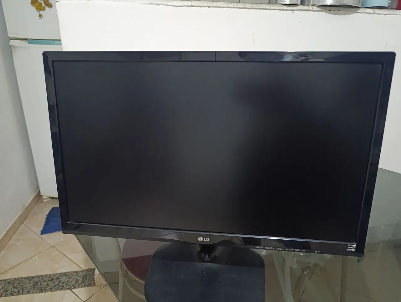 Monitor LG FLATON 23 POLEGADAS leia descrição 