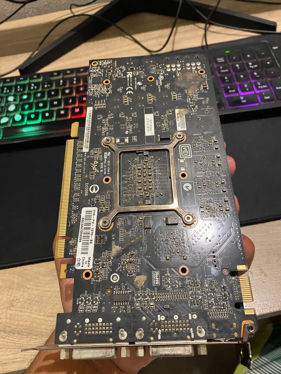 Placa de Vídeo EVGA NVIDIA GeForce GTX 460 1GB GDDR5 - 256 bits - Foto 4