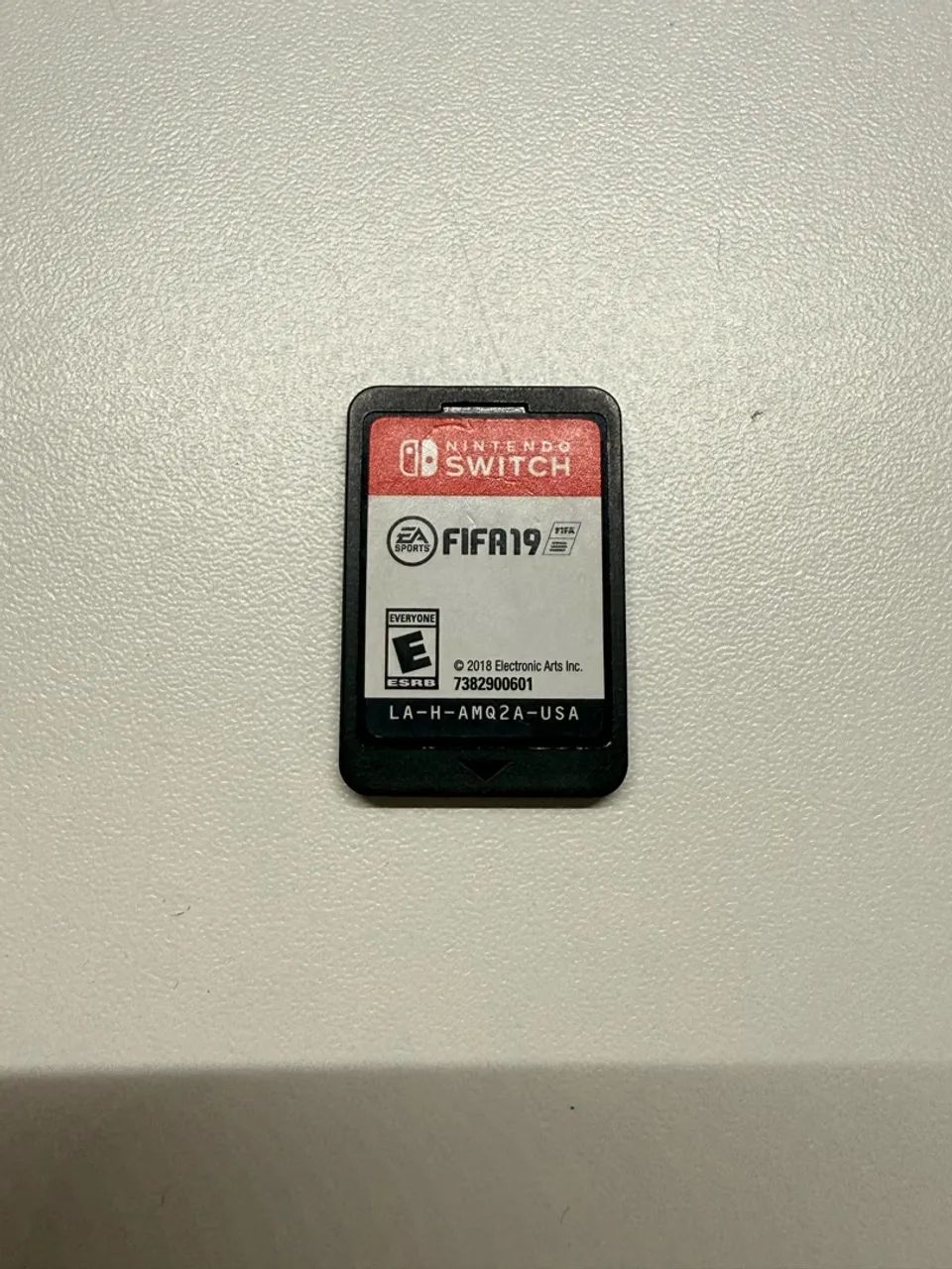 Nintendo Switch 本体 おまけ:FIFA19、SDカード付 Fifa 19 nintendo switch gamecard - Jogos de Vídeo Game - Planalto