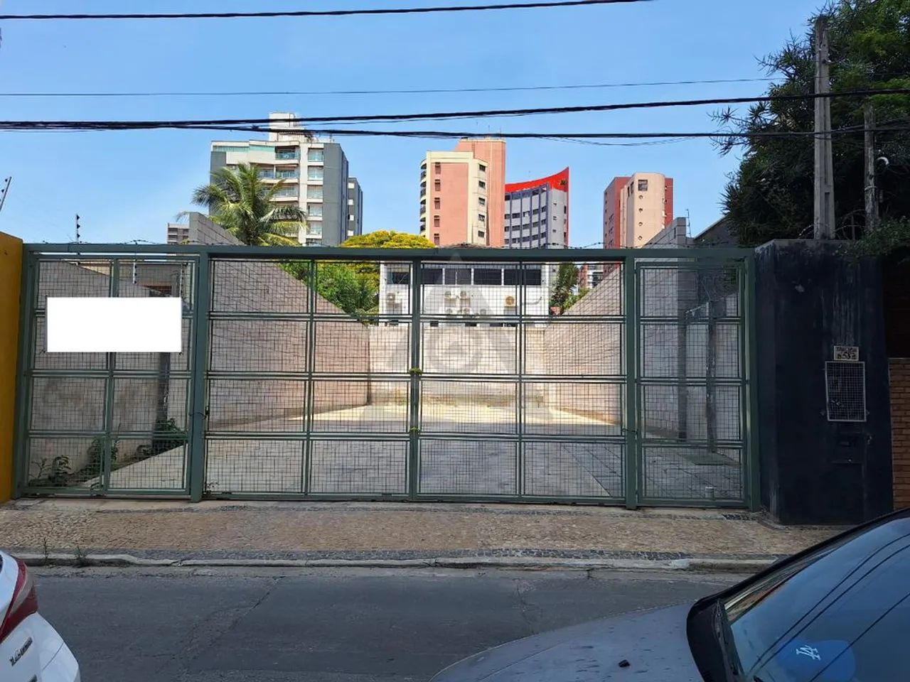 Terreno para alugar em Campinas, Cambuí, com 332 m² - Foto 2