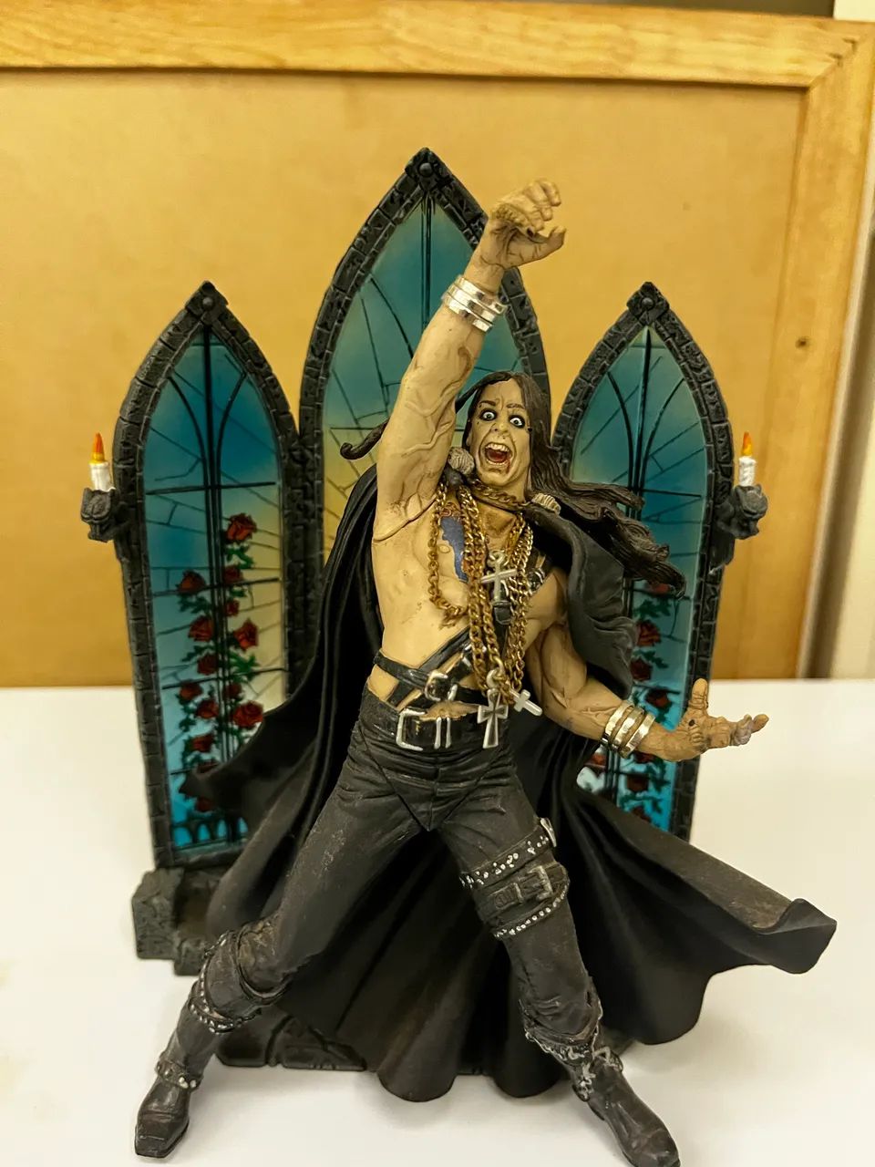 Boneco Ozzy Osbourne Mcfarlane 1999 Com Vitral Raro - Foto 3