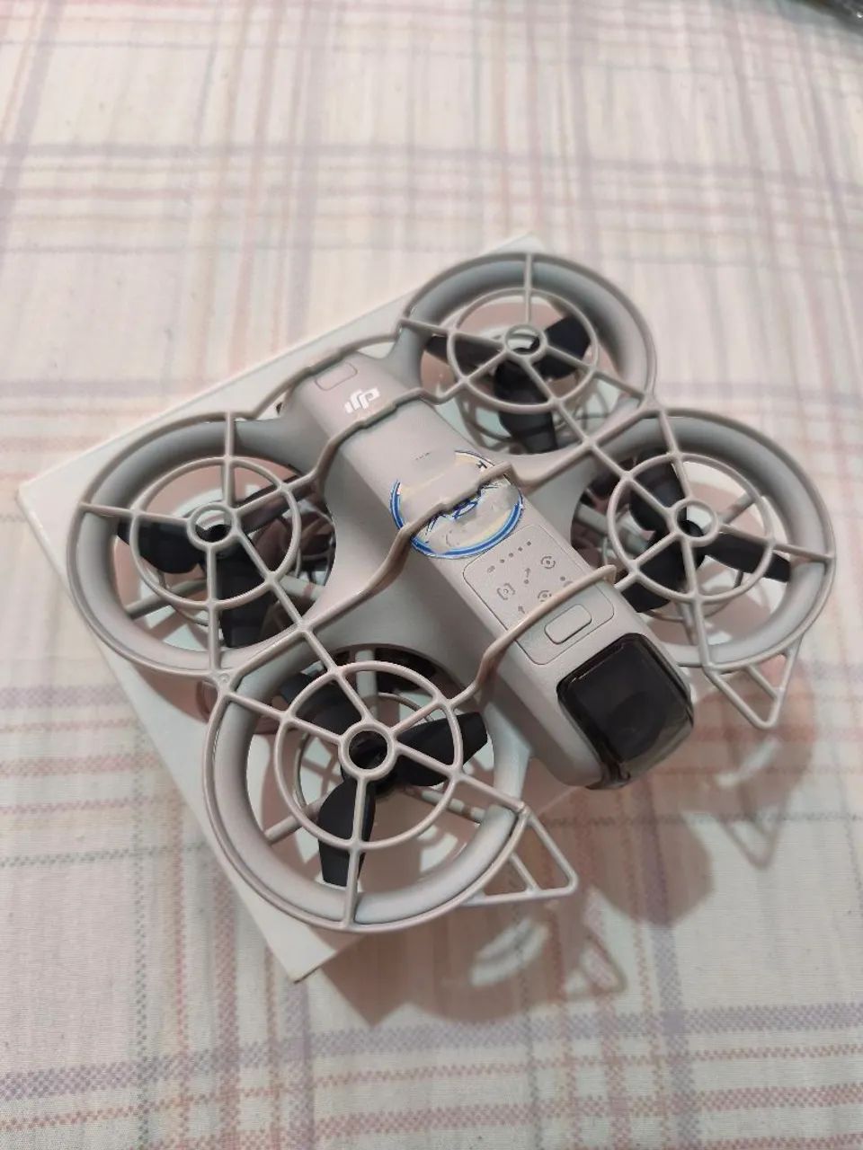 DRONE DJI NEO (1) R$ 2.000 (sem controle)