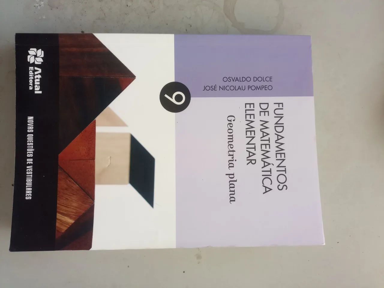 Elementos de Matemática Elementar (Geometria Plana)