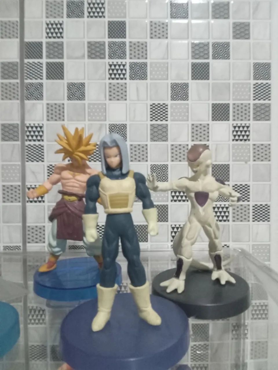 bonecos dragon ball (5 bonecos) - Foto 3