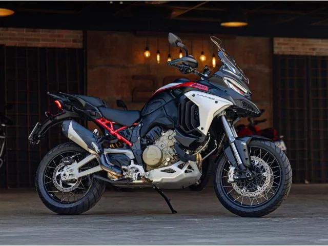 DUCATI MULTISTRADA V4 Rally