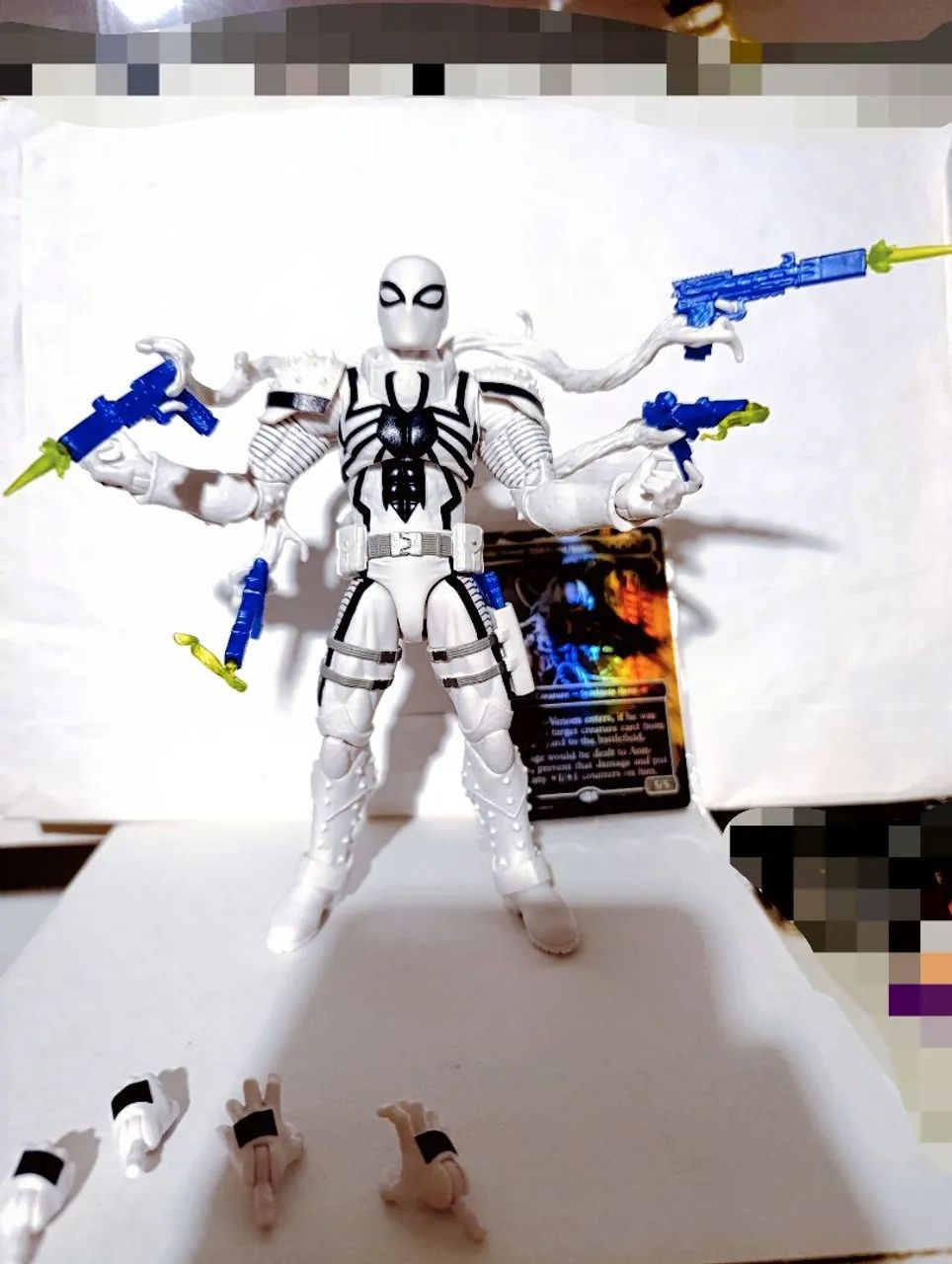 Boneco Agente Anti Venom Marvel Legends Deluxe