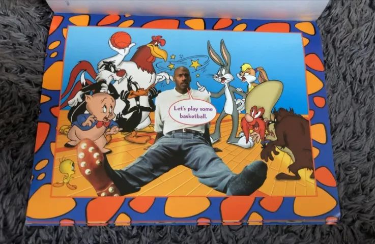 Revista Space Jam Pull-Out Posterbook - Foto 4