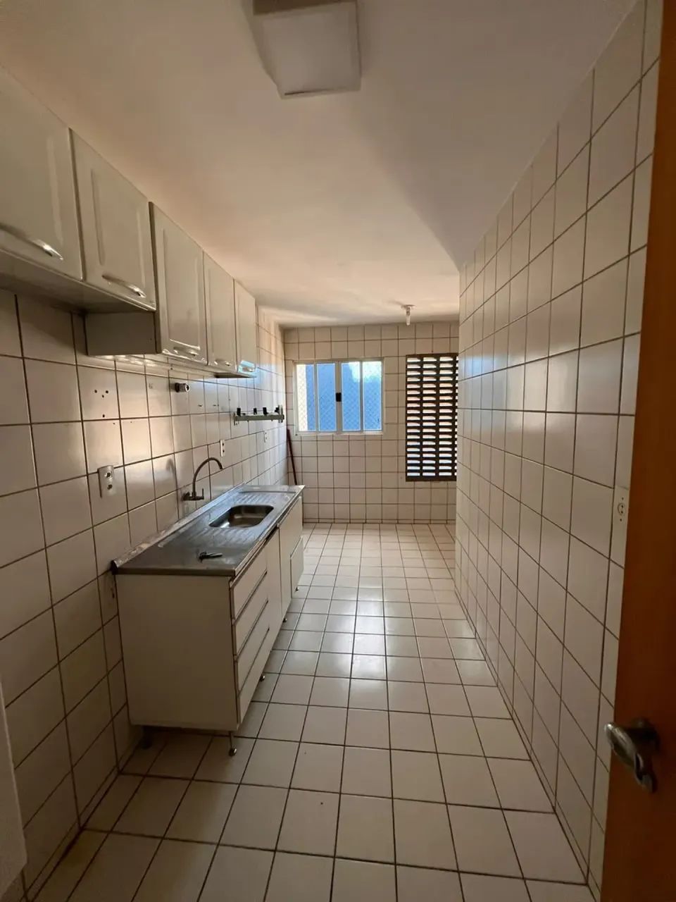 Apartamento 2 Quartos com Sacada em Blindex - Foto 2