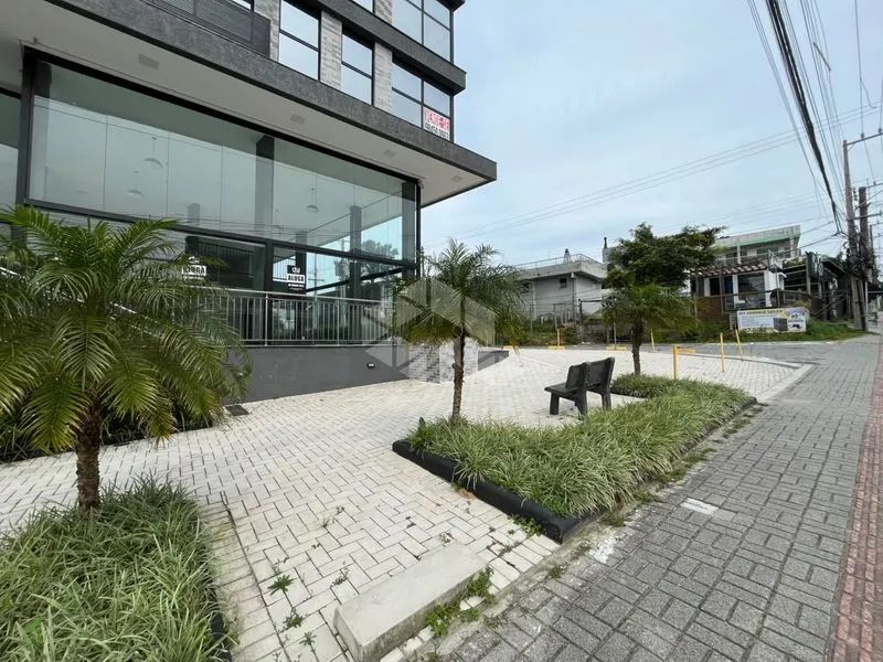 Sala 51.51M² - para Alugar - Foto 4