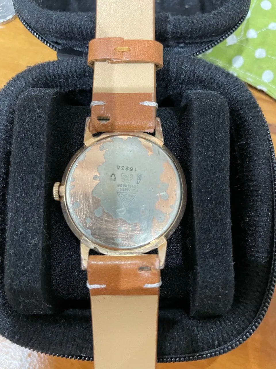 Omega  - Foto 3