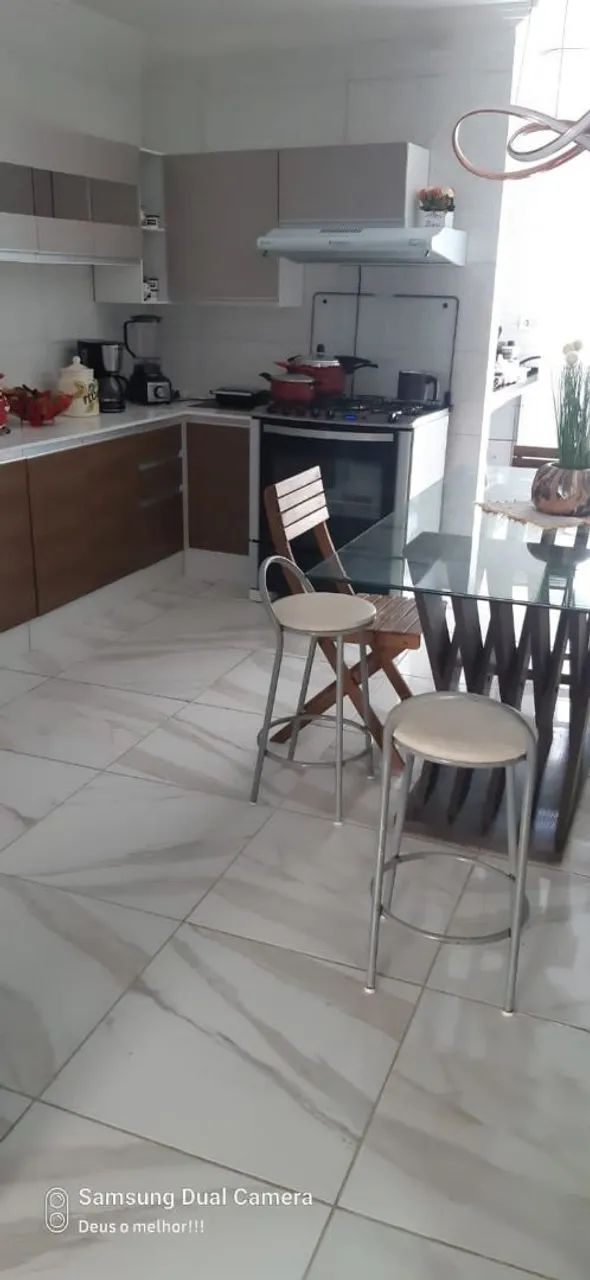 Alugo casa no térreo  - Foto 4