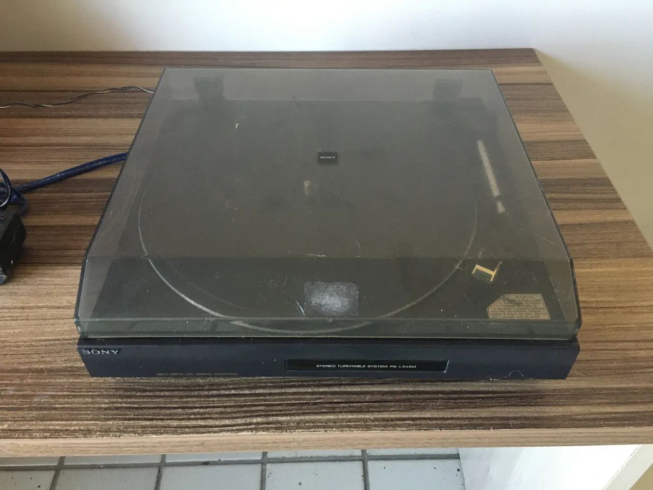 Vitrola/Toca Discos - Sony PS-LX42M