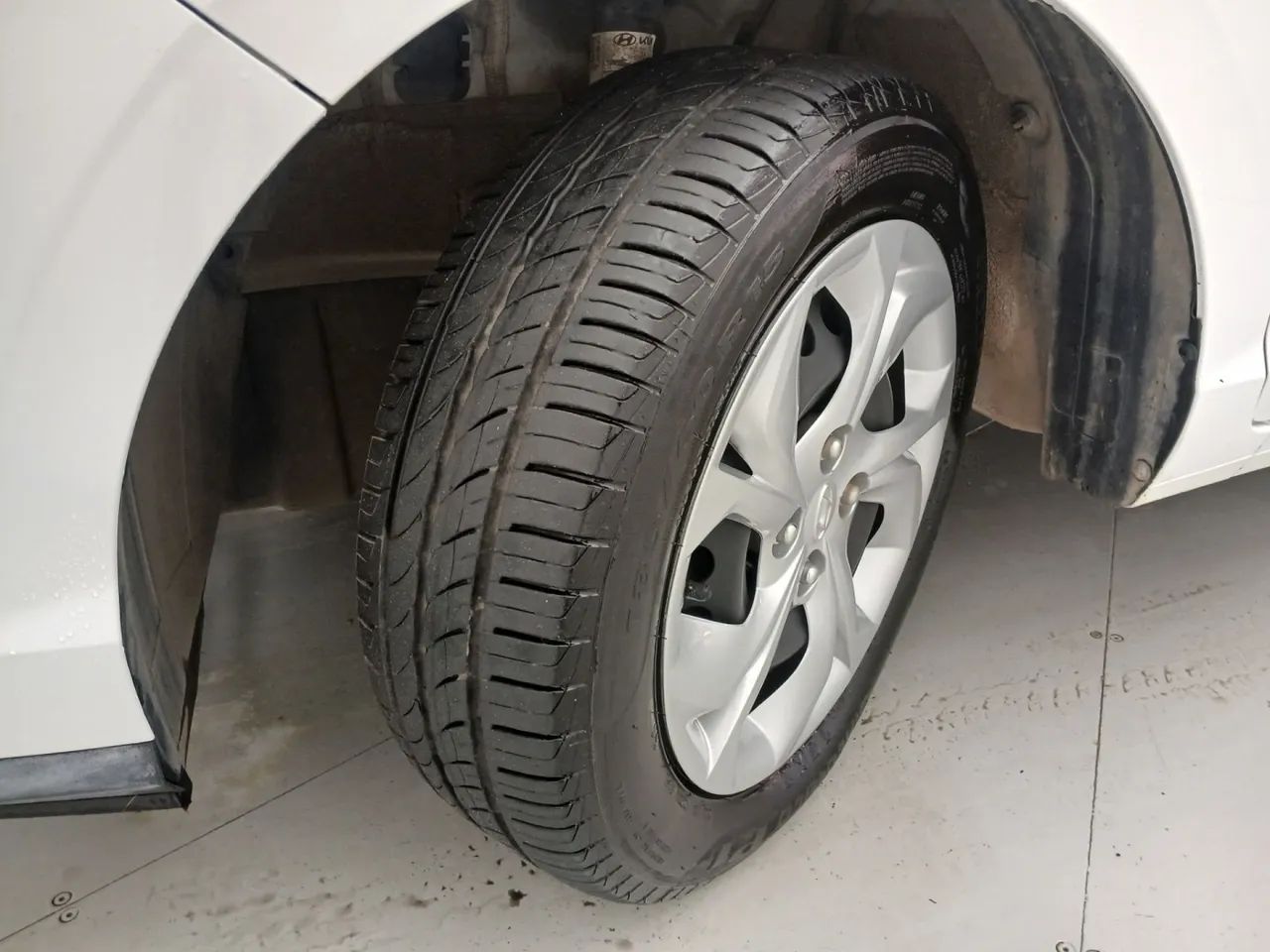 Hyundai HB20 Comfort 1.0 Flex 12V Mec., foto 11 de 18