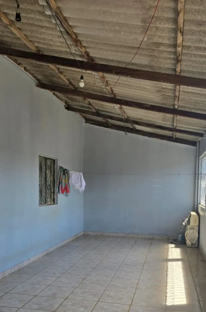 Vendo uma Casa no Bairro  Jk2 - Foto 2