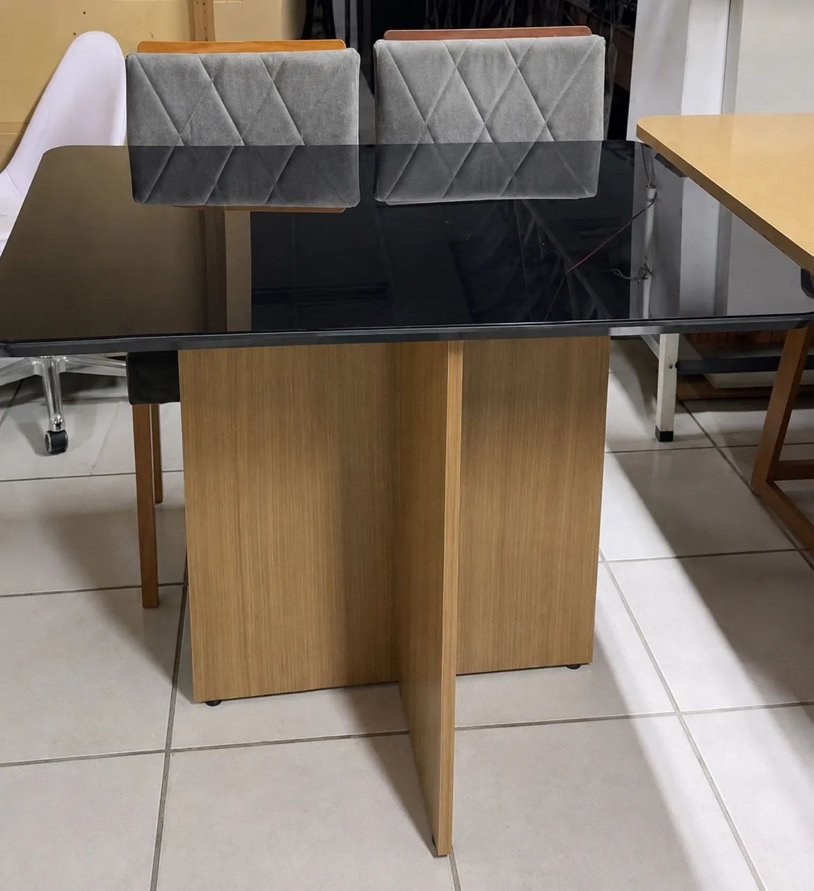 MESA ( SEM CADEIRAS ) 
