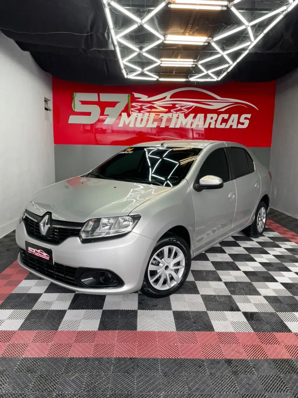 Renault Logan 2014