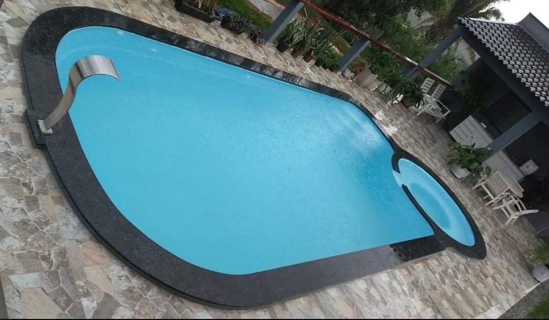 Piscina de fibra 8M
