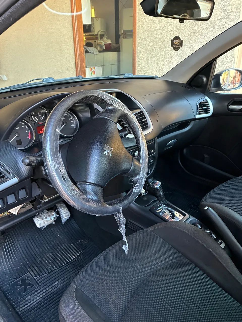 Peugeot 207 207 XS 1.6 Flex 16V 5p Aut. 2010