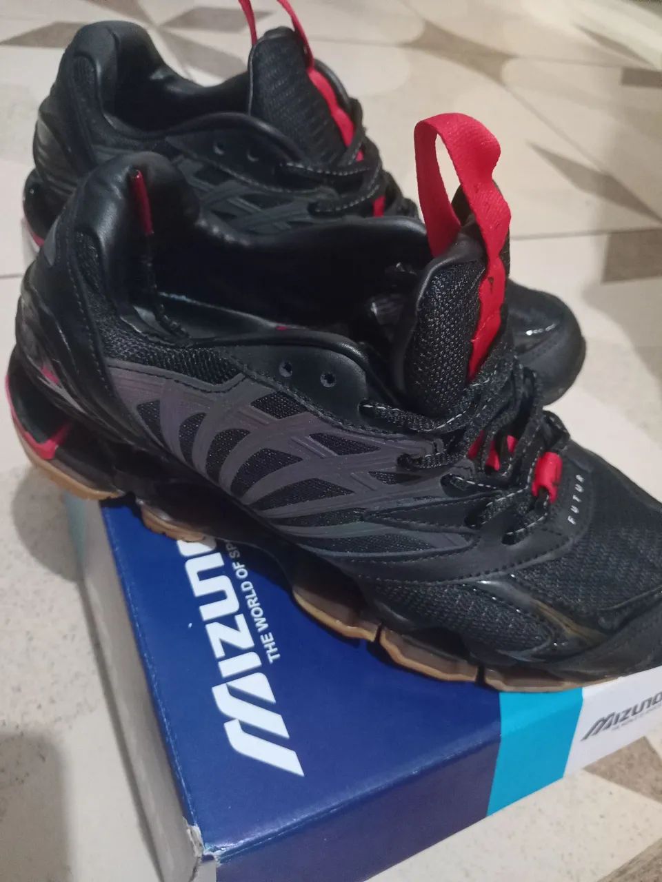 tênis mizuno futur wave prophecy  - Foto 2