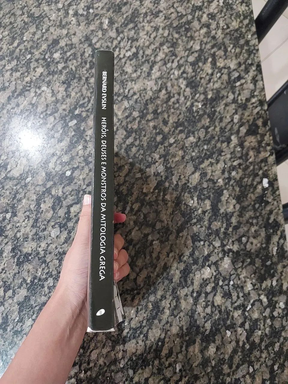 Heróis, Deuses e Monstros da Mitologia Grega - Bernard Evslin. - Foto 3