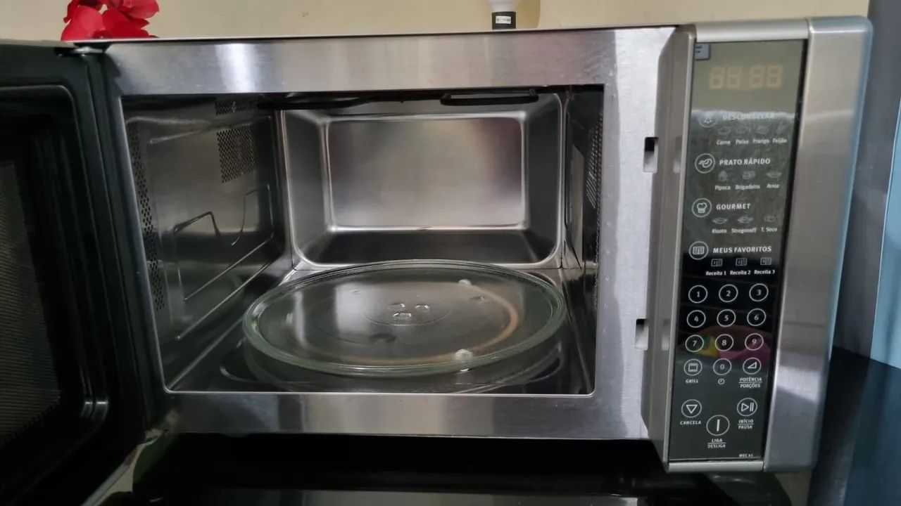 Microondas Inox Electrolux MEC41 - Foto 4