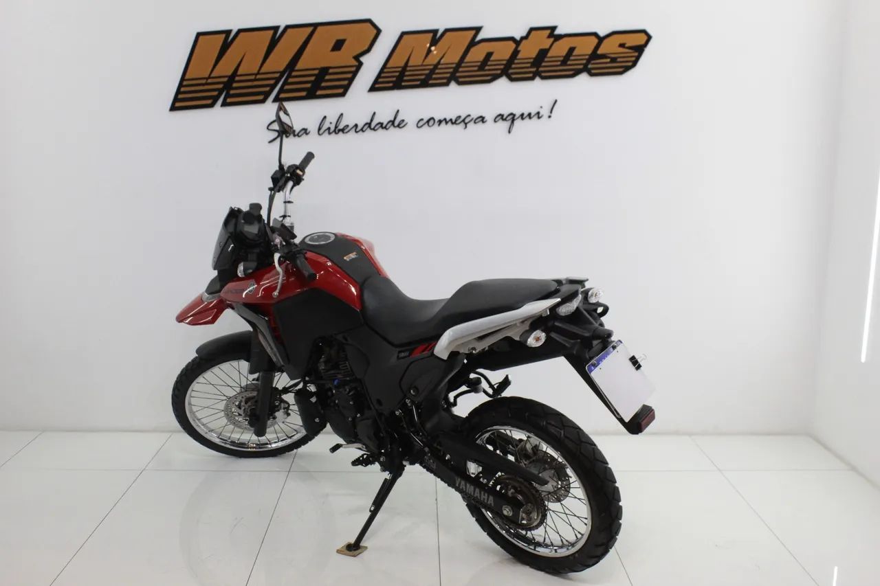 YAMAHA XTZ 250 LANDER CONNECTED - Foto 4