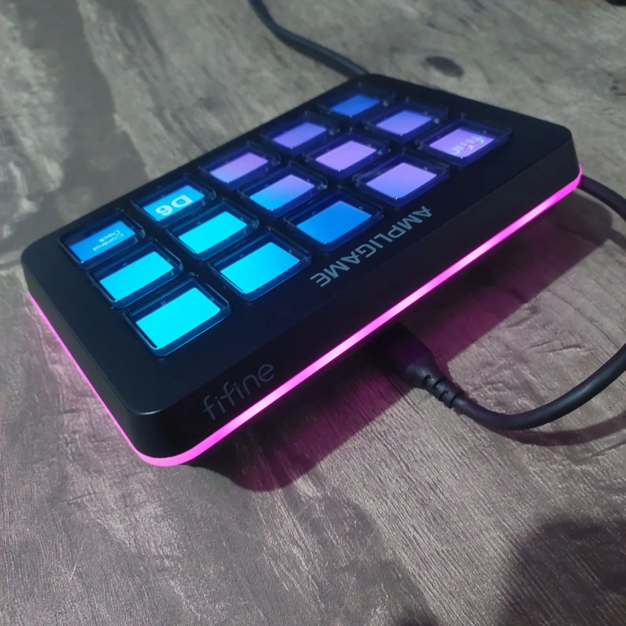 Fifine D6 - Streamdeck - Foto 2