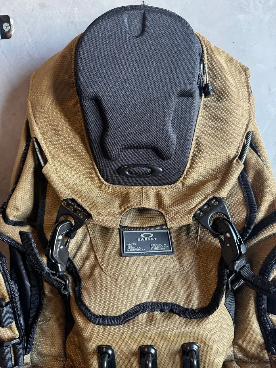 mochila oakley bathroom sink 34l - Foto 2
