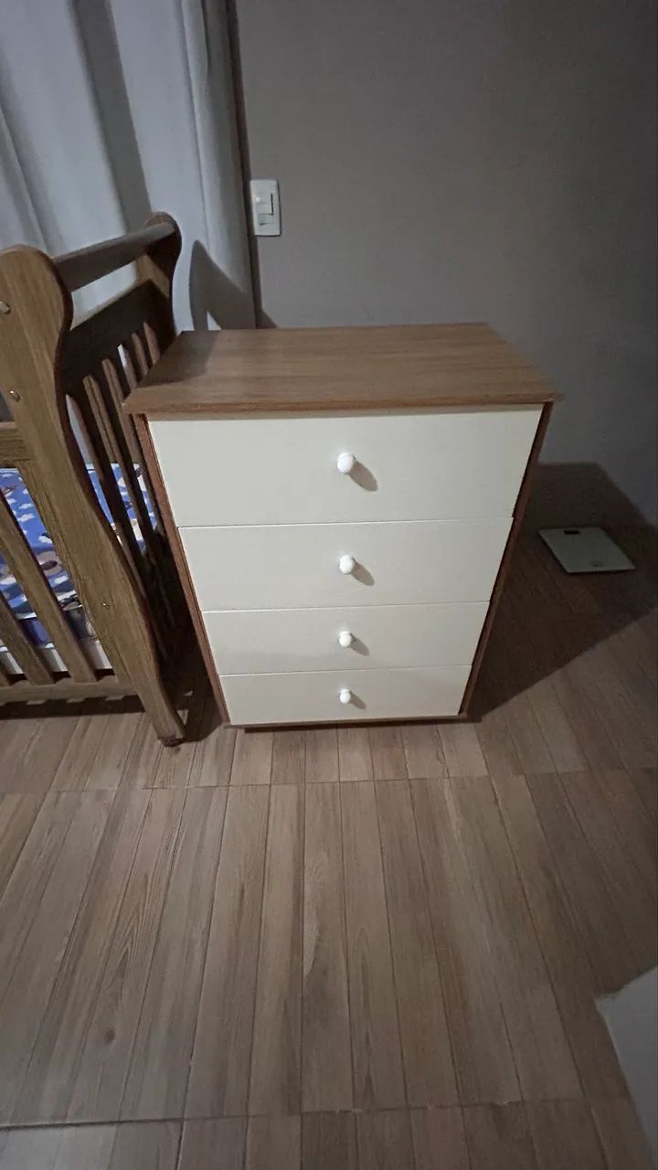 Berço + cômoda 