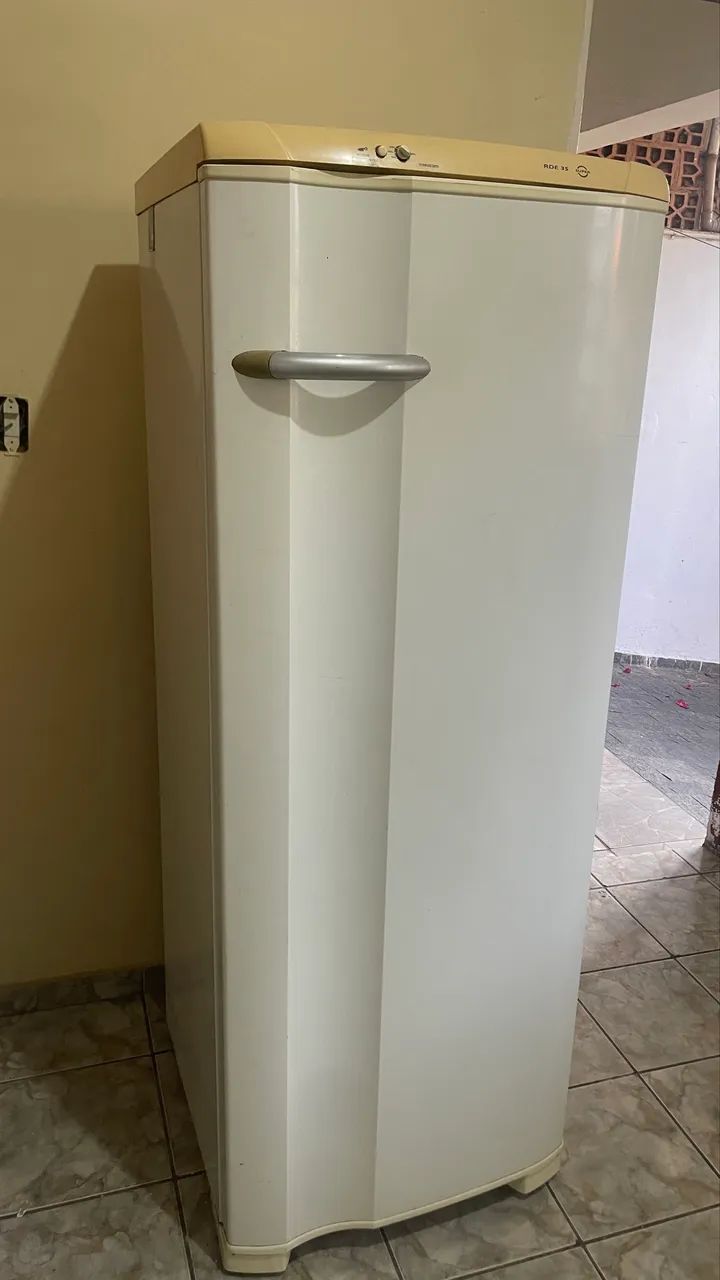 Geladeira Eletrolux  - Foto 5