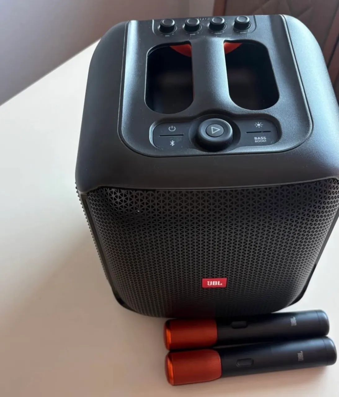 Vendo uma caixa de som JBL  - Foto 2