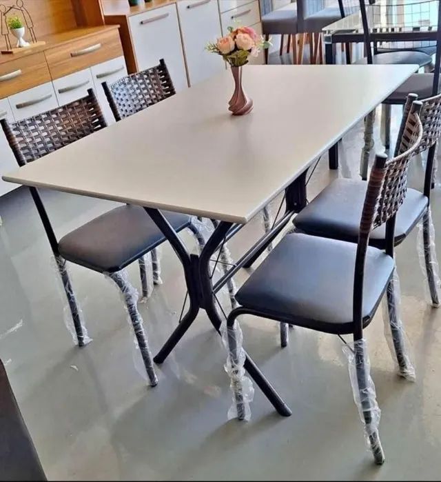 mesa retangular 4 cadeiras...entrega gratis - Foto 4