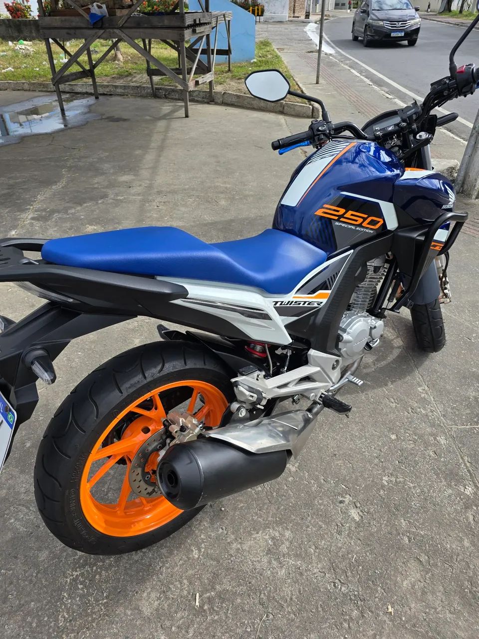 Honda CB Twister 250f - Foto 3