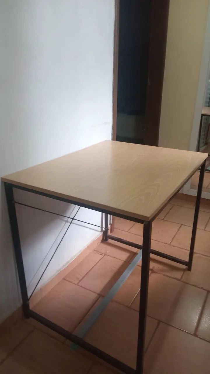 Mesa Escrivaninha 80x60 (VALOR NEGOCIÁVEL) - Foto 3