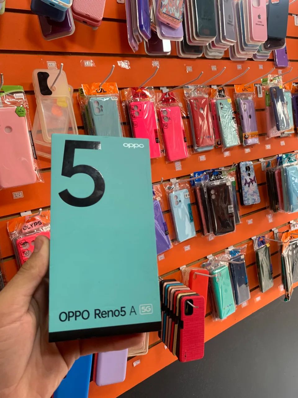 OPPO Reno 5A Ymobile版 Oppo Reno 5A vem com tela 90Hz, 5G e proteção IP68 | MaisCelular