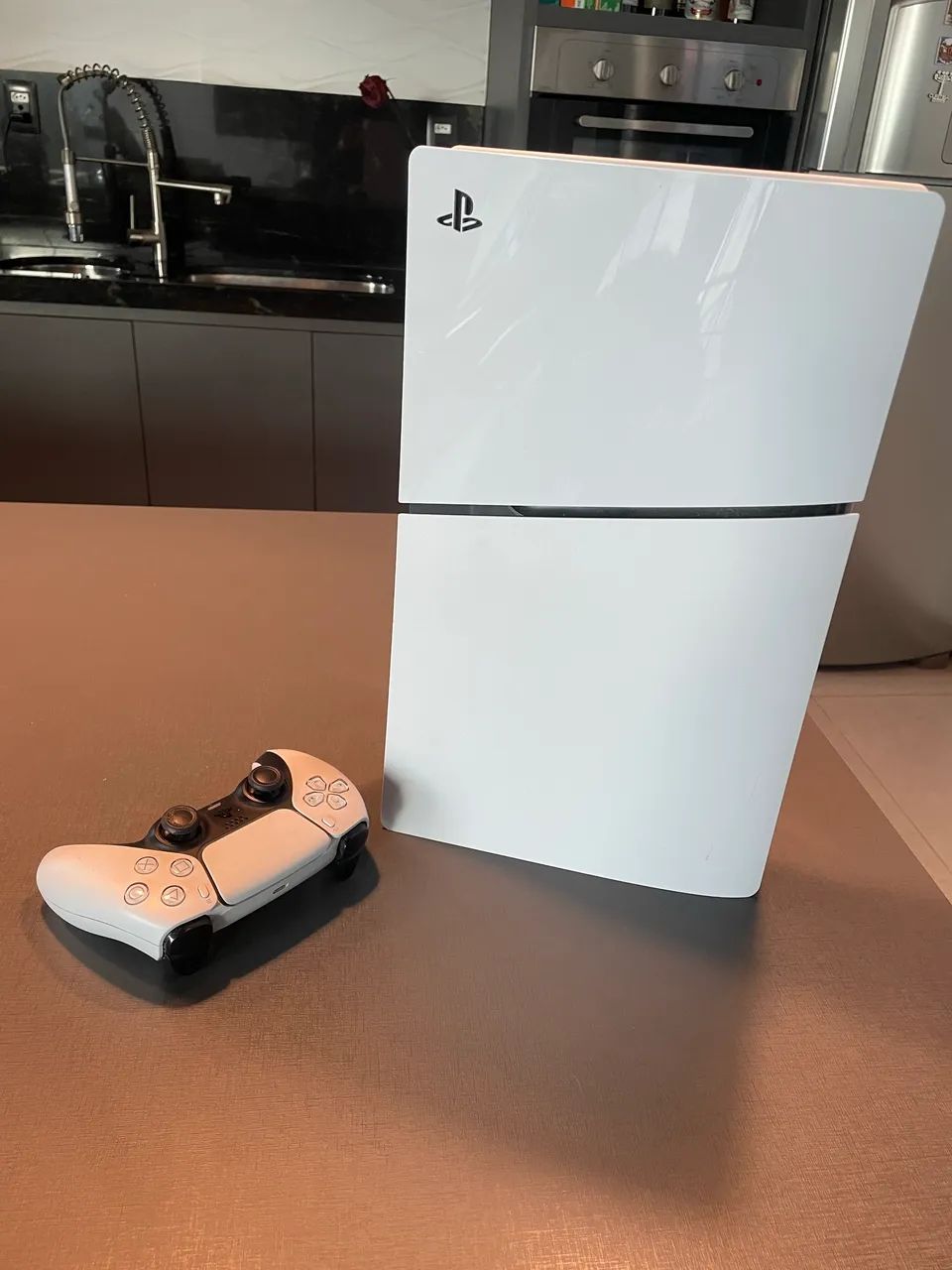 PS5 Slim 1Tb