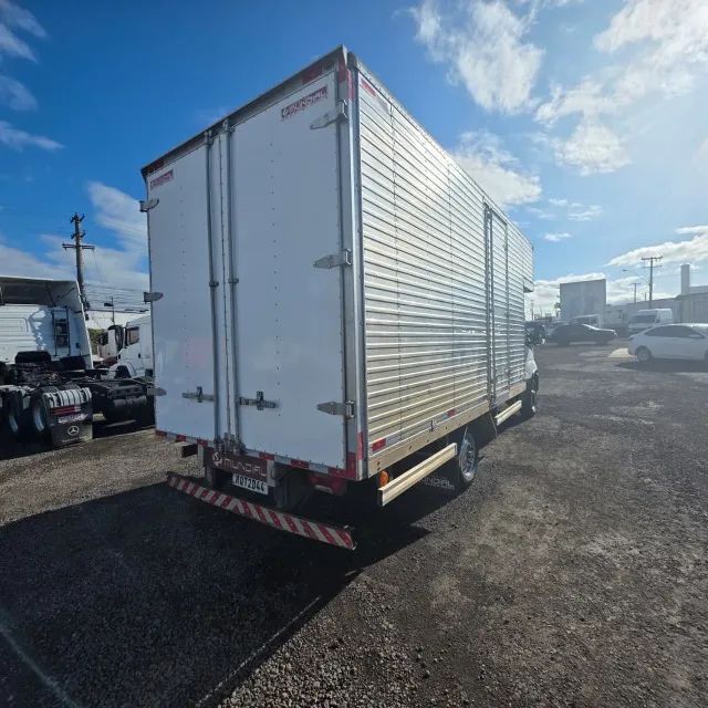 IVECO DAILY 35-150CS 2022 - Foto 4